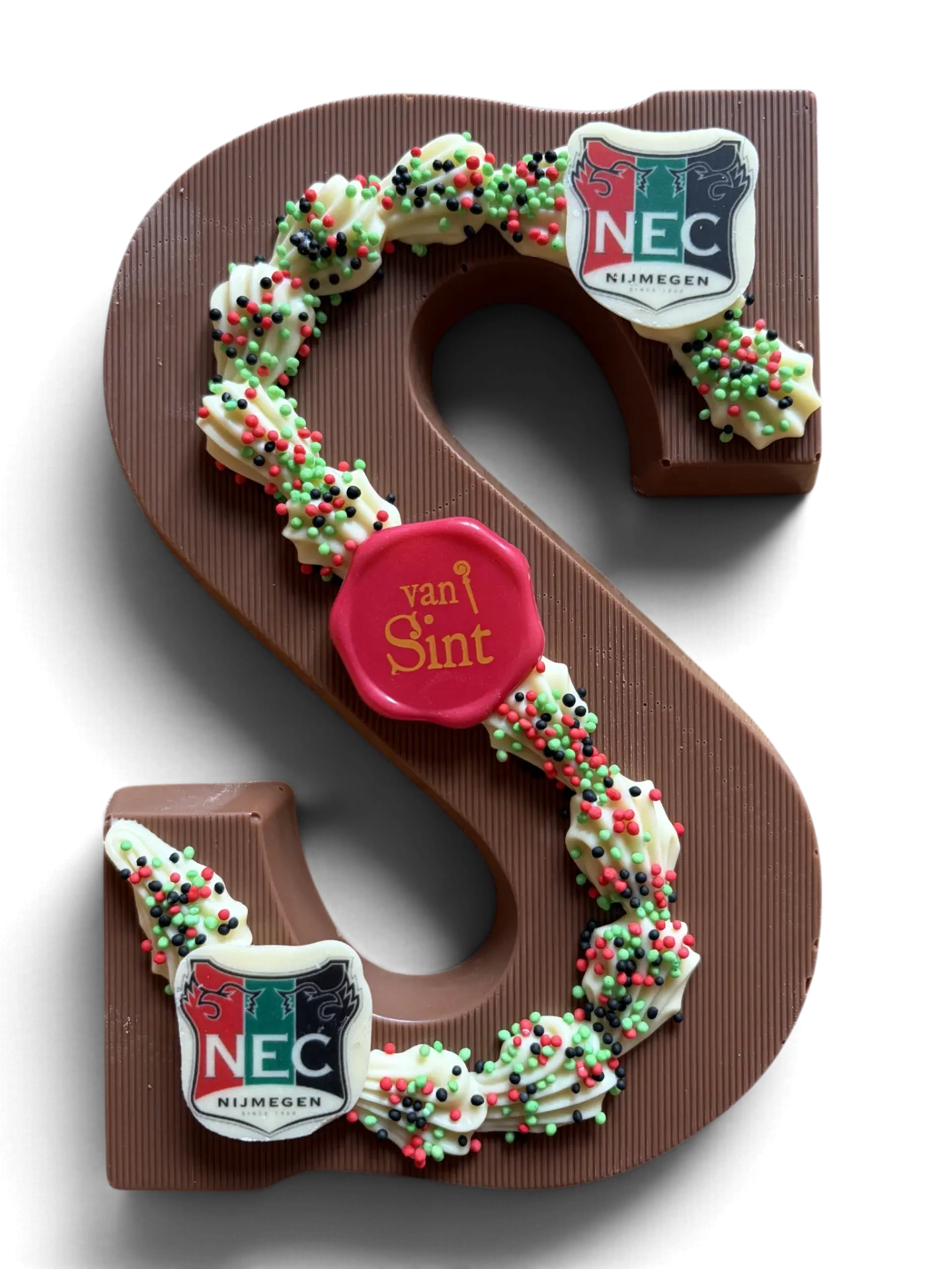 Chocoladeletter S, melk, Clublogo, rood-groen-zwarte spikkels & zegel