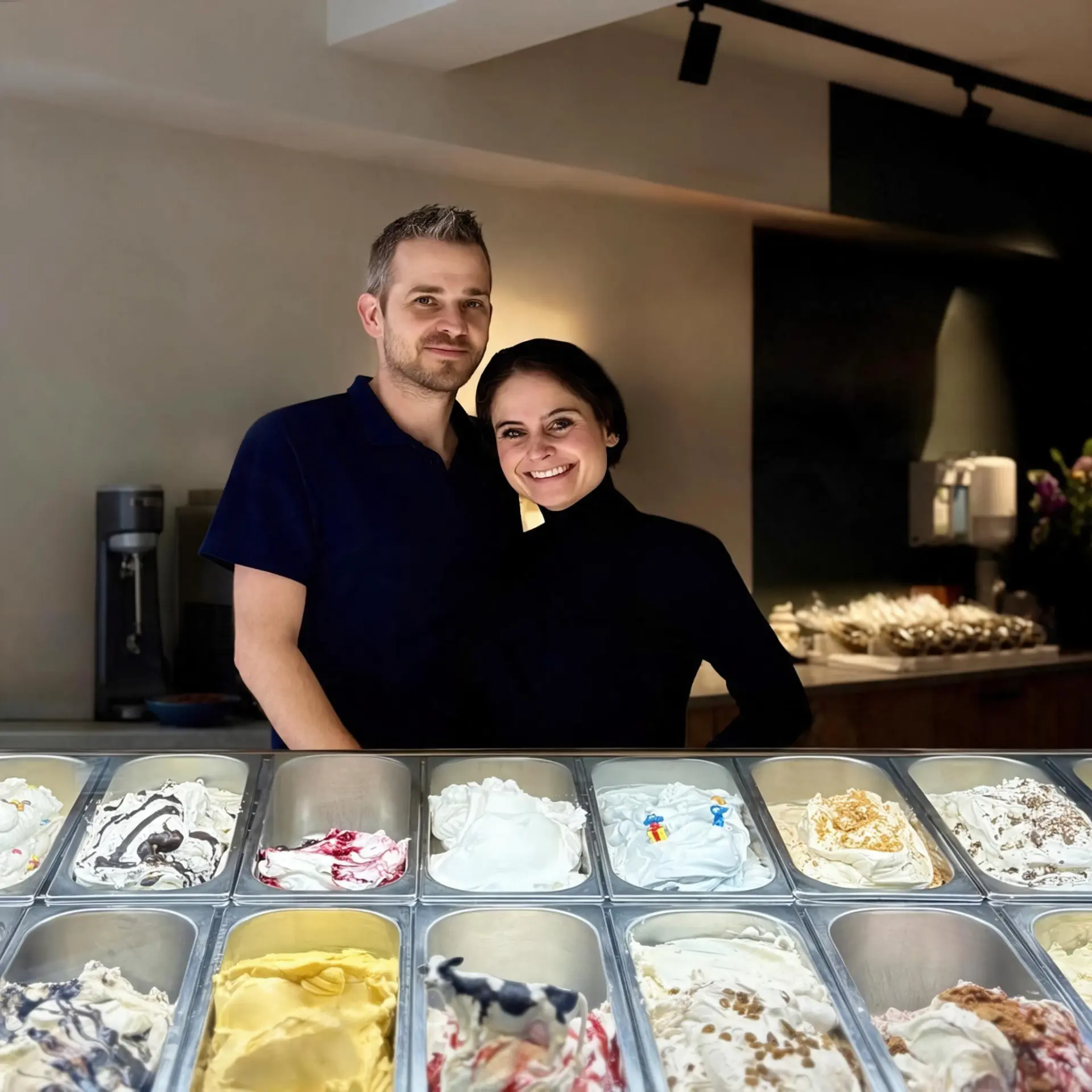 Mick en Rebecca achter de toonbank van La Differenza